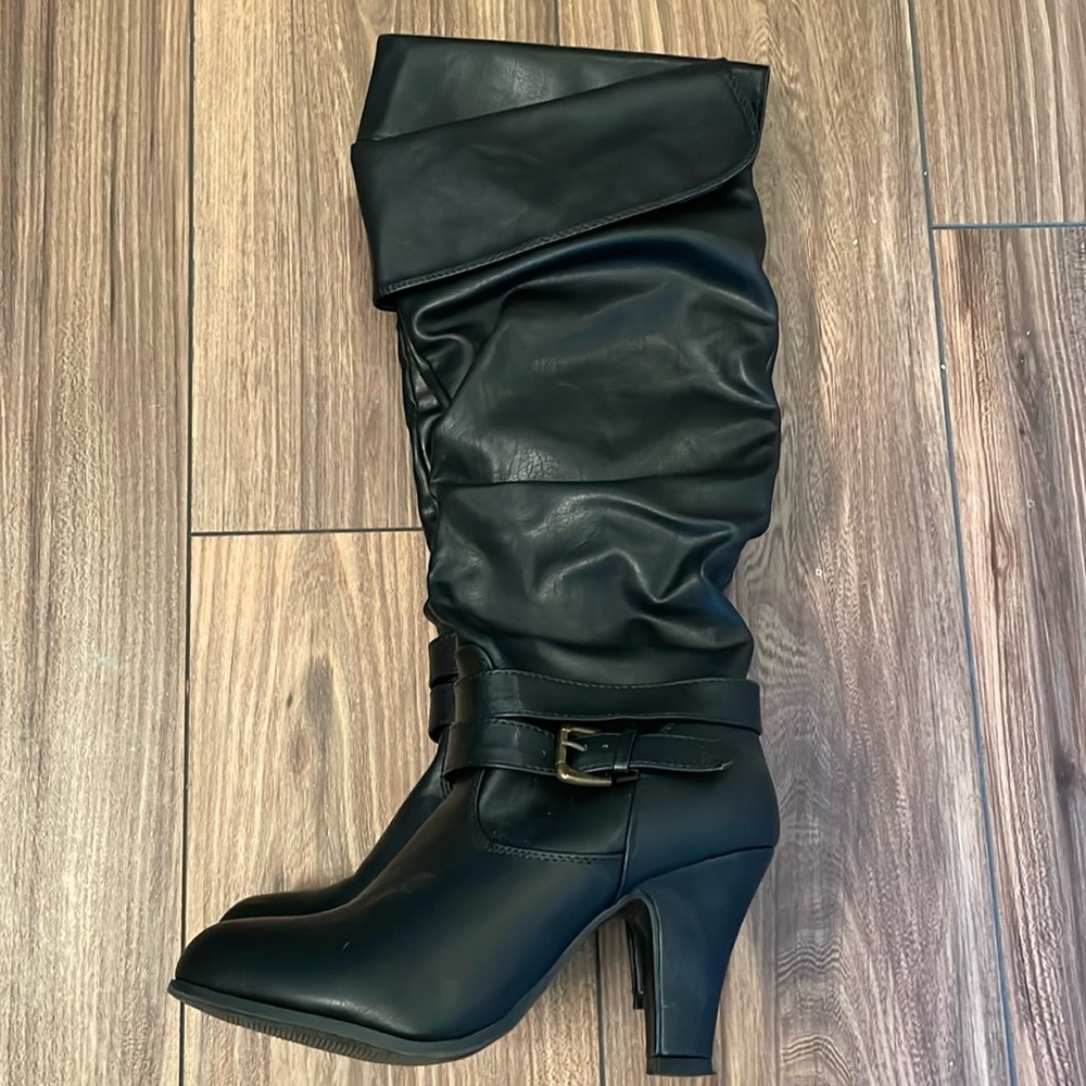 Black forever 21 boots